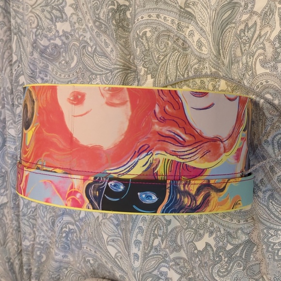 Andy Warhol Collectible Hat Box - Picture 4 of 9